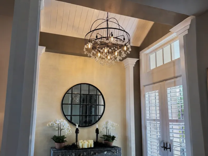 Light Fixture & Chandelier Installation